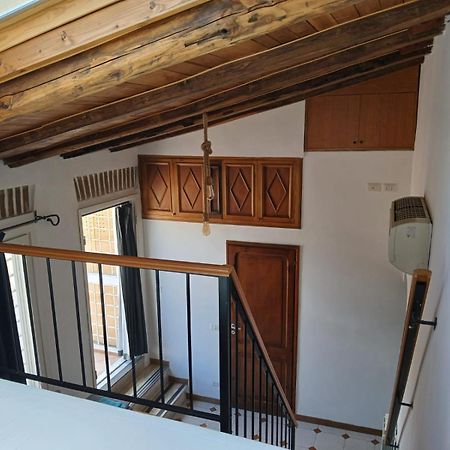 Attico Con Terrazza Santa Cecilia Apartment Rome Luaran gambar